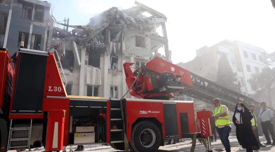 ইসরায়েলি হামলায় ইরানে নিহত ৭০, প্রতিশোধে প্রস্তুত তেহরান