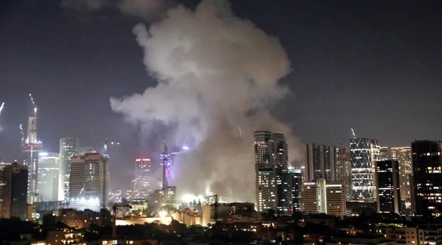 পারমাণবিক ঘাঁটিতে হামলার জবাবে ইরানের পাল্টা প্রতিশোধে কাঁপছে ইসরায়েল