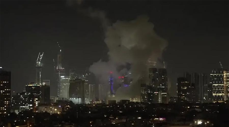 মধ্যরাতের ক্ষেপণাস্ত্রবৃষ্টিতে কেঁপে উঠল ইসরায়েল ও ইরান