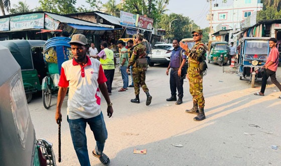 হোমনা-মেঘনায় সর্বোচ্চ নিরাপত্তা ব্যবস্থায় সেনাবাহিনী