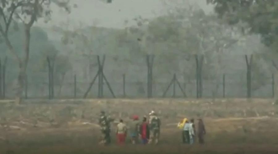 চার সীমান্ত দিয়ে ভারত থেকে ৫৪ জনকে পুশ-ইন, বিজিবির তীব্র প্রতিবাদ