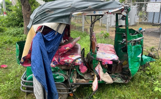 কাপাসিয়ায় বাস চাপায় মা ও শিশু সন্তানসহ নিহত ৩