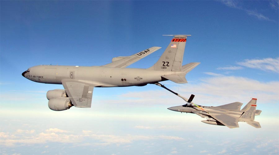 ৩০টি ট্যাংকার জেট ইউরোপে, যাত্রা শুরু করেছে রণতরী, কী ঘটতে চলেছে?