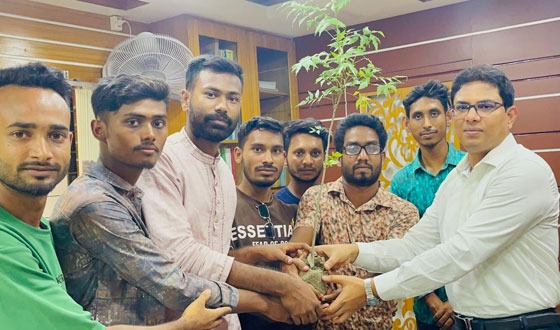 লালপুরে ছাত্রদলের বৃক্ষরোপণ কর্মসূচি পালিত