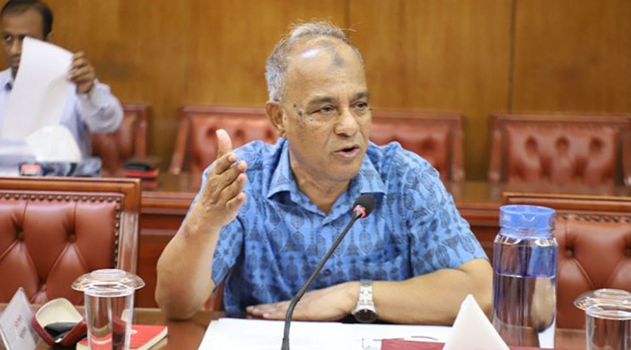 সাবেক সিইসিকে যেভাবে মব জাস্টিস করা হয়েছে তা কাম্য নয়: স্বরাষ্ট্র উপদেষ্টা