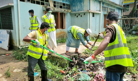 বরগুনায় ডেঙ্গু প্রতিরোধে ‘অক্ষর পাঠাগার’