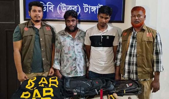 যমুনা সেতু মহাসড়কে ডাকাতির ঘটনায় গ্রেপ্তার ২