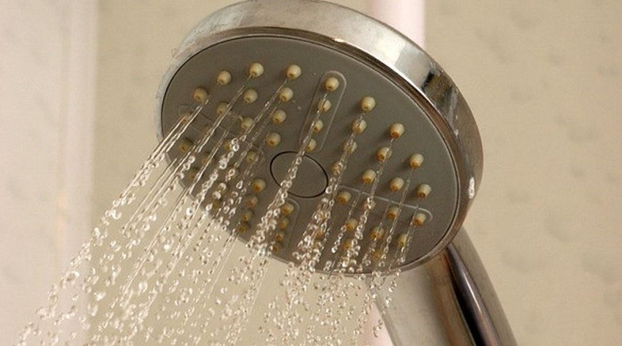 ফরজ গোসলে যেভাবে চুল ধুতে হবে