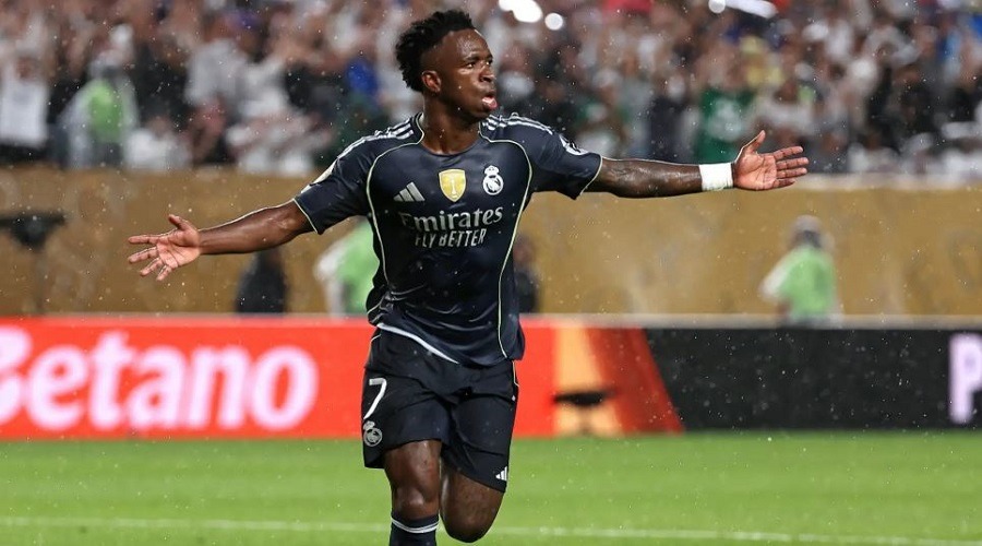 চ্যাম্পিয়ন হয়ে গ্রুপ পর্ব শেষ করলো রিয়াল