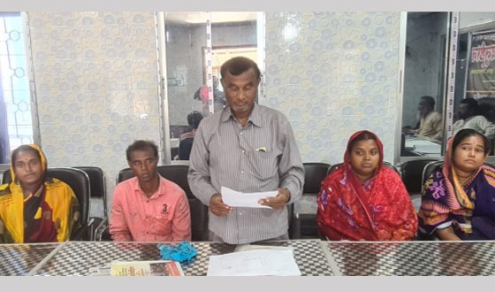 ৫০ বছরের ভোগদখলীয় রেকর্ডীয় জমি জবর দখল, নিরাপত্তাহীন ৪ পরিবার