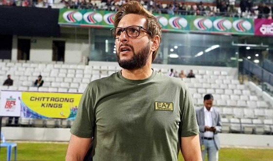 পারিশ্রমিক ইস্যুেত বিসিবিকে আফ্রিদির চিঠি