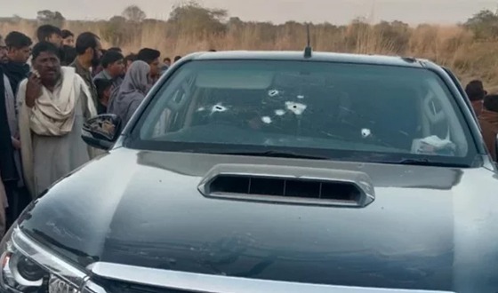 পাকিস্তানের পাঞ্জাবে যাত্রীবাহী গাড়িতে এলোপাতাড়ি গুলি, নিহত ৬