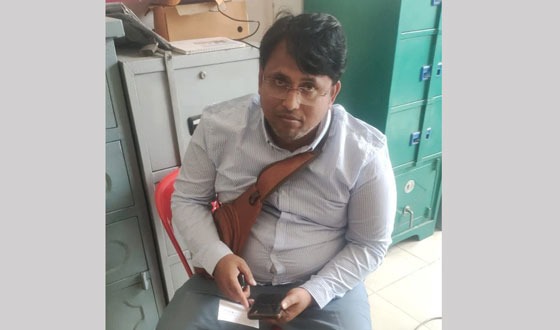 প্রতারক সিকদার লিটন ফরিদপুরে ডিবির হাতে গ্রেপ্তার