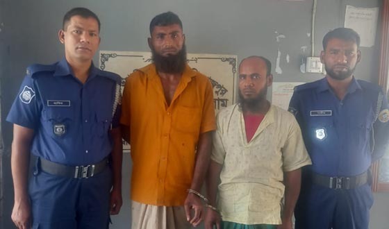 কাউখালীতে বিশেষ অভিযানে গাঁজা বিক্রেতা গ্রেফতার