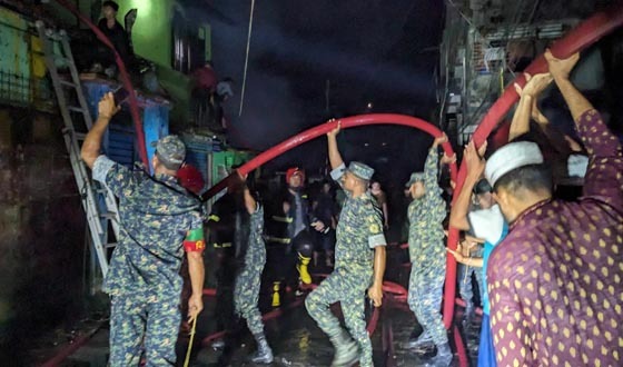 পটুয়াখালীতে আগুনে পাঁচটি বাসাসহ দুইটি দোকান পুড়ে ছাই