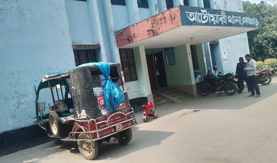 আটোয়ারীতে হত্যা মামলার আসামী আটক