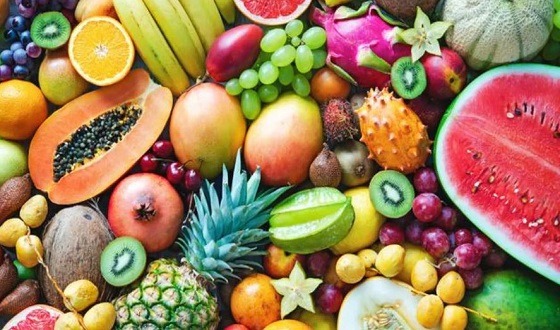 যে জন্য ইফতারে বেশী পরিমাণ ফল খাবেন