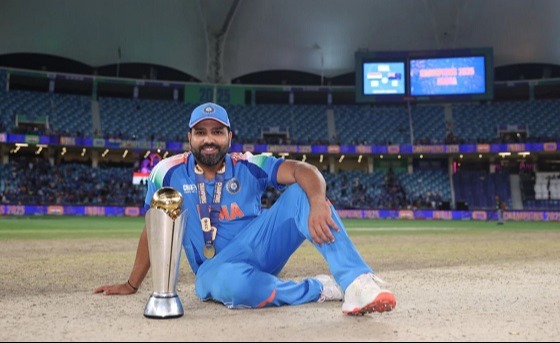 খেলা চালিয়ে যেতে চান রোহিত শর্মা