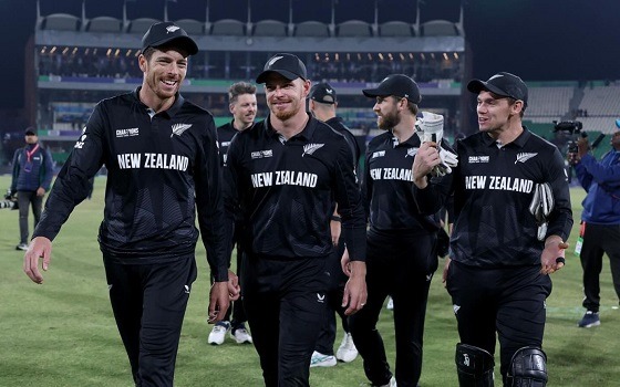 পাকিস্তান সিরিজ সামনে রেখে দল ঘোষণা দিলো নিউজিল্যান্ড
