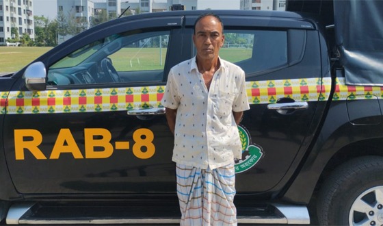 মসজিদে ঢ়ুকে তিনভাইকে খুন : প্রধান আসামি গ্রেপ্তার