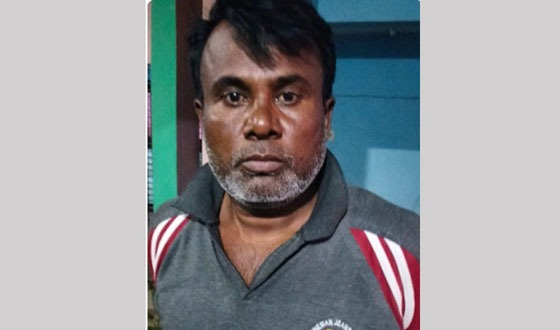 গাংনীতে মেয়েকে যৌন নির্যাতনের অভিযোগে পিতা গ্রেফতার