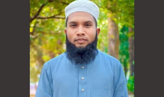 ঈদগাঁও-ঈদগড় সড়কে ডাকাতি, ইমাম অপহৃত