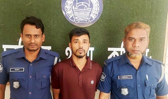 চান্দিনায় এনজিও কর্মীকে যৌন নির্যাতনের ঘটনায় শাওন আটক