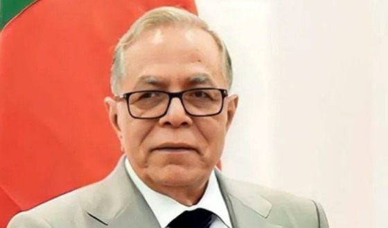 সাবেক রাষ্ট্রপতি আবদুল হামিদের দেশত্যাগের তদন্তে তিন উপদেষ্টার কমিটি গঠন