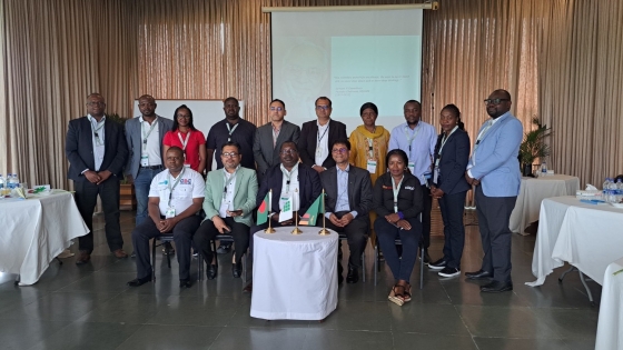 কালিয়াকৈরে স্কয়ার ফার্মা পরিদর্শনে জাম্বিয়ার মন্ত্রণালয়ের প্রতিনিধি দল