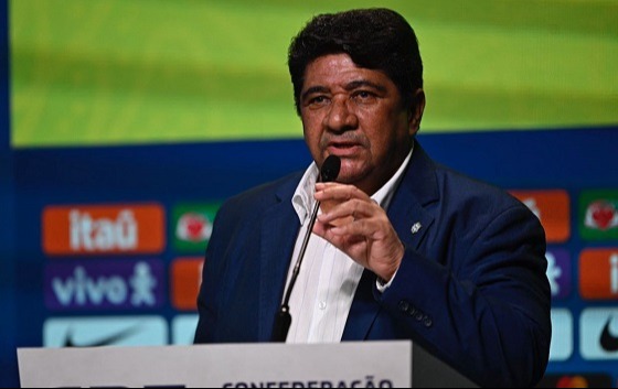 আনচেলত্তিকে নিয়োগ দেওয়ার পরপরই পুরো বোর্ডকে অপসারণ!