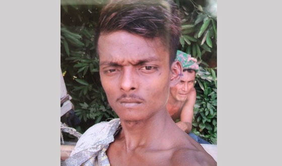 মোল্লাহাটে নির্মাণ শ্রমিককে হত্যা করে ঝুলিয়ে রাখার অভিযোগ