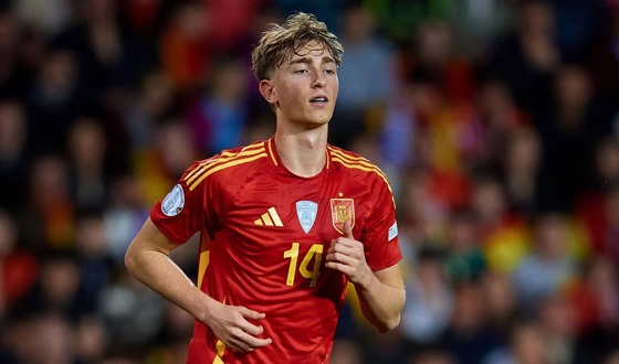 রিয়াল মাদ্রিদে ৫০ মিলিয়ন পাউন্ডে তরুণ স্প্যানিশ ডিফেন্ডার হুইজসেন