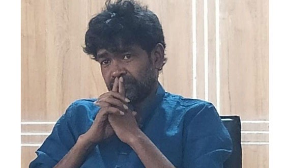 শিক্ষা উপদেষ্টার বিরুদ্ধে ফেসবুকে পোস্ট করায় শিক্ষক বরখাস্ত