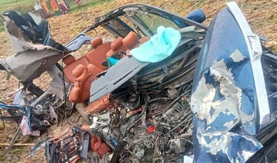 ট্রেনিংয়ে যাওয়ার পথে ট্রা‌ক-মাইক্রোবাস সংঘর্ষ, নিহত ৪