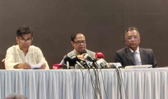 পাচারকৃত অর্থ ফিরিয়ে আনতে চার-পাঁচ বছর লেগে যাবে: গভর্নর