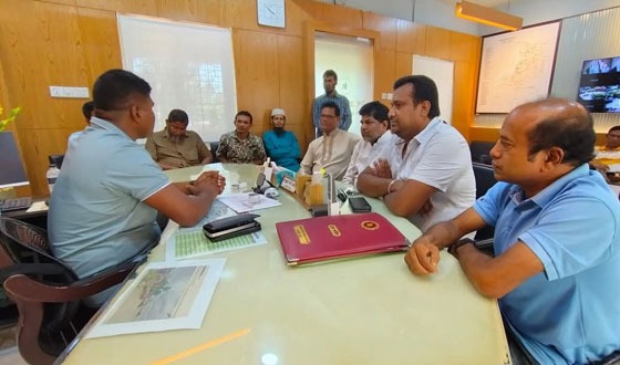 আমতলী উপজেলার নির্বাহী অফিসারের সাথে সাংবাদিকদের সৌজন্য সাক্ষাৎ