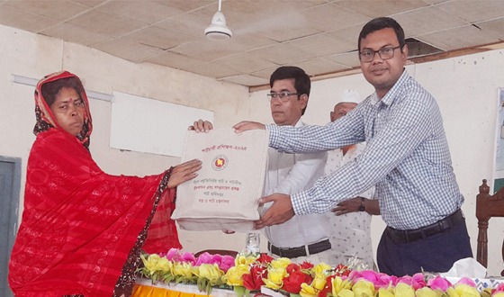 চিতলমারীতে পাট চাষীদের প্রশিক্ষণ