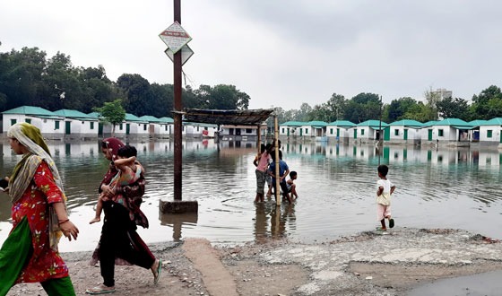সৈয়দপুর ঢেলাপীর আবাসনের হাজারো মানুষের দুর্ভোগ