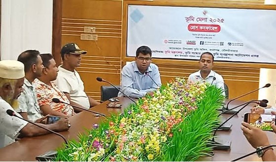 কমলগঞ্জে ভূমি মেলা উপলক্ষে প্রেস কনফারেন্স