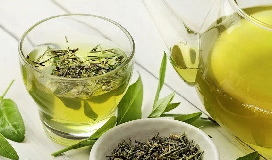 ত্বকের উজ্জ্বলতা রক্ষায় ব্যবহার করুণ গ্রিন টি