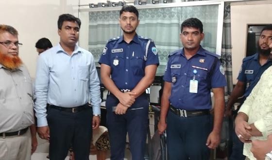 চাঁদপুরে মেয়াদোত্তীর্ণ টেস্ট কীট পাওয়ায় জরিমানা