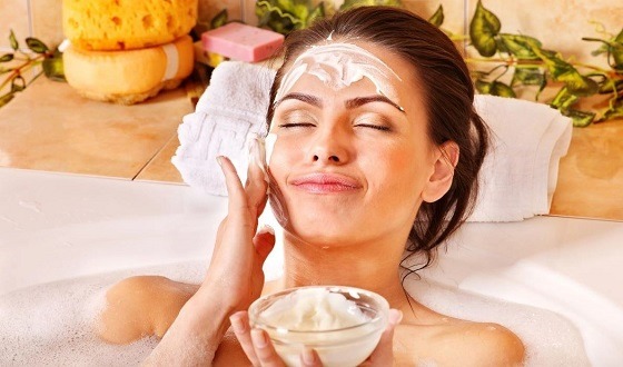 ত্বকের যত্নে দইয়ের ব্যবহার