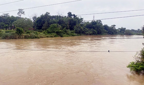কমলগঞ্জে বন্যার আশংকায় জনসাধারণ আতংকিত
