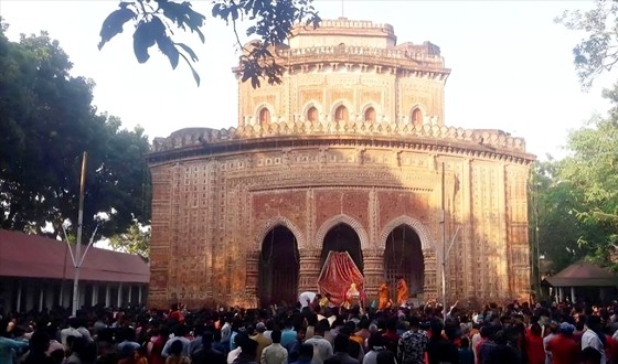শ্রী শ্রী কান্তজিউ মন্দির প্রাঙ্গণে ঐতিহাসিক রাস মেলার উৎসব