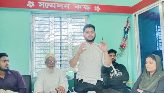 দাকোপে সাংবাদিকদের সাথে এনসিপি প্রার্থীর মতবিনিময়