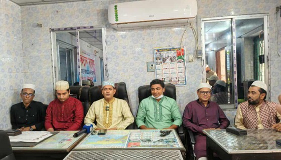 আশাশুনি প্রেস ক্লাবে মতবিনিময় সভায় এসপি মনিরুল ইসলাম