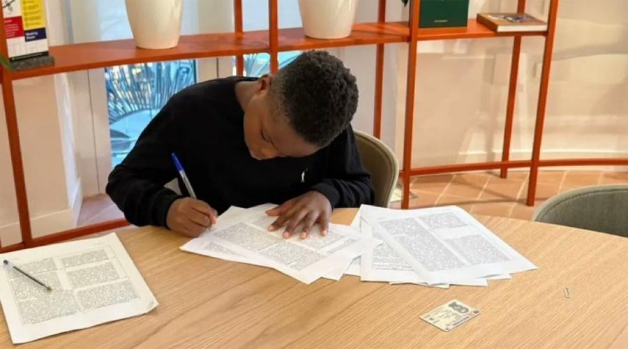 বার্সেলোনার ১২ বছরের বিস্ময় প্রতিভা ডেসটিনি কোসিসো, ৫২ ম্যাচে ১৪৫ গোলের পর নাইকির চুক্তিতে আলোচনায়