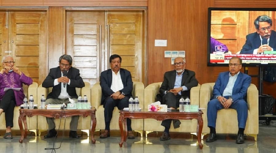 সনদে স্বাক্ষর করলেই দায় শেষ নয়, বাস্তবায়নই মূল চ্যালেঞ্জ: আলী রীয়াজ