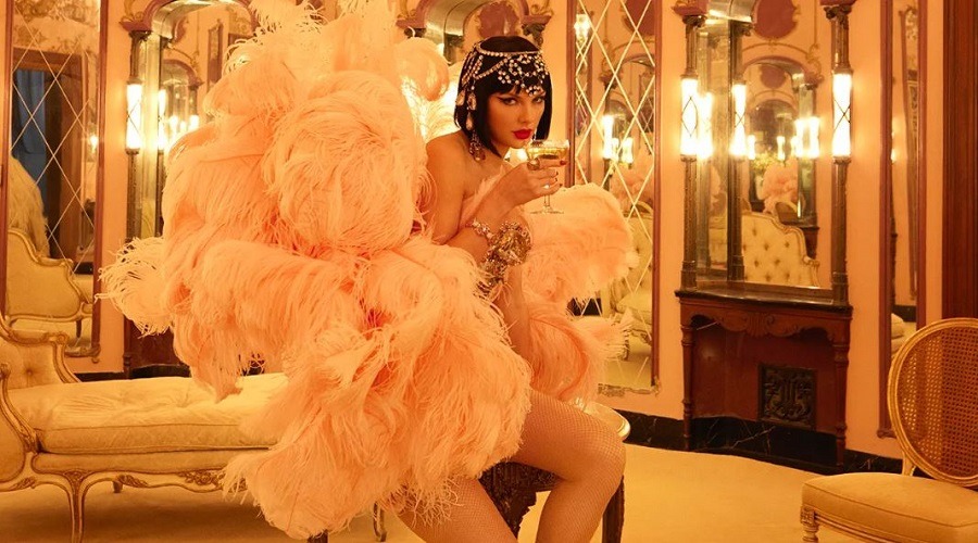 নিজের রেকর্ড নিজেই ভাঙলেন টেইলর