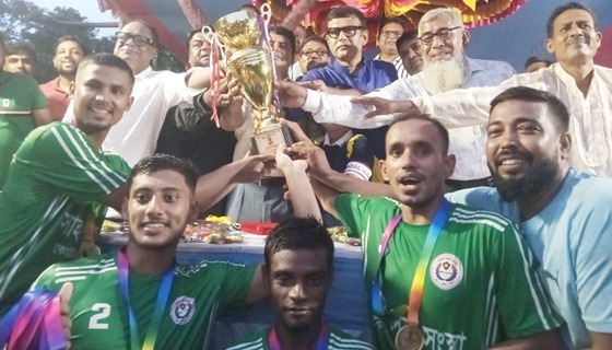 কোটচাঁদপুরে সিরু মিয়া স্মৃতি ফুটবল টুর্নামেন্টে ফাইনালে কোটচাঁদপুর জয়ী